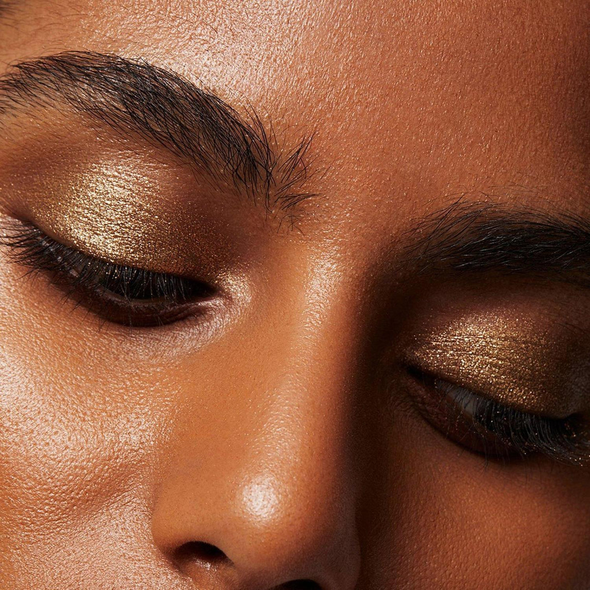 UOMA BEAUTY ~ BLACK MAGIC COLOR PALETTE ~ ALLURE